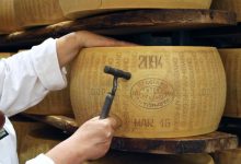 Parmigiano Reggiano tillverkning