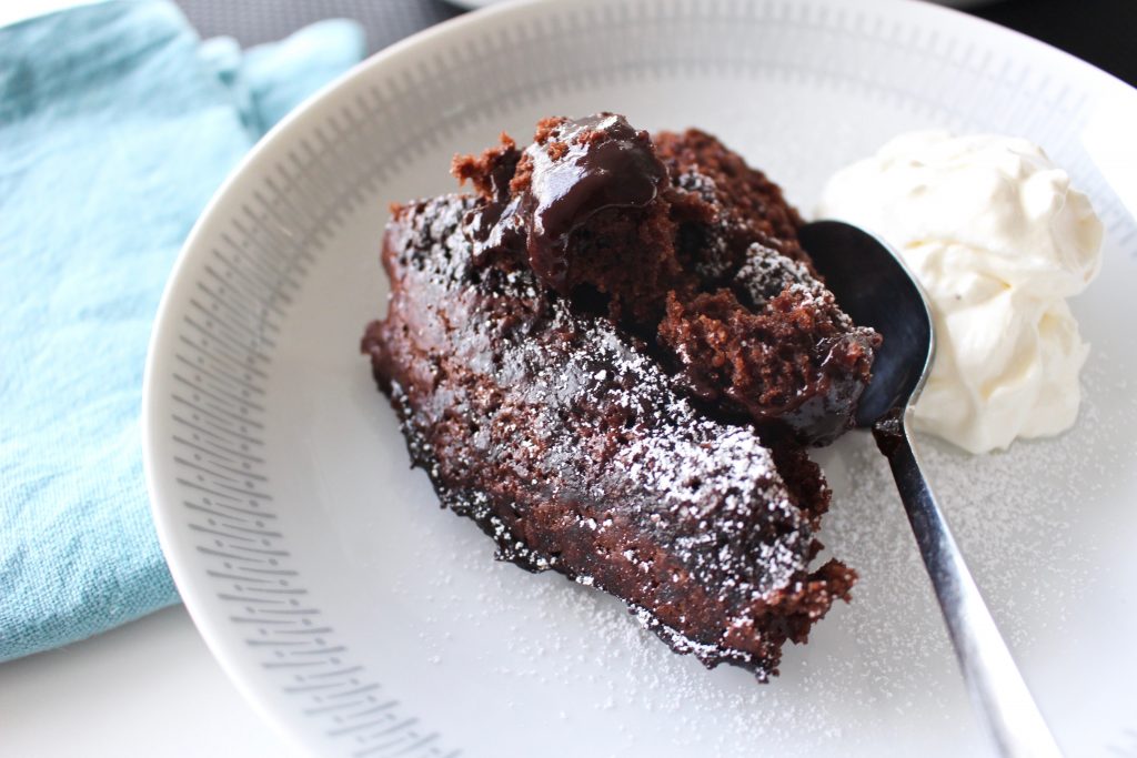 Self-Saucing Chocolate Pudding