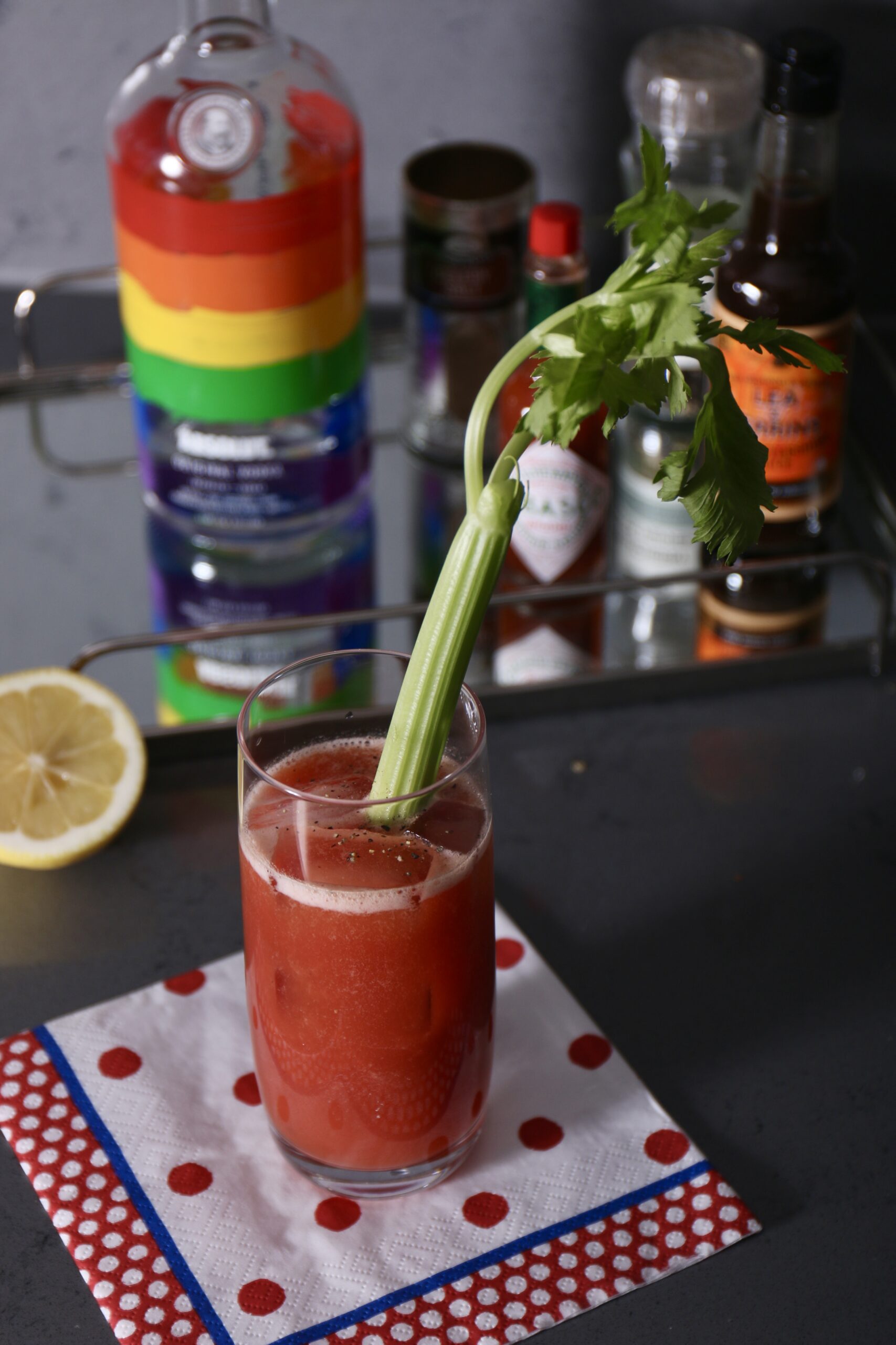 Bloody Mary med bleksellerikvist