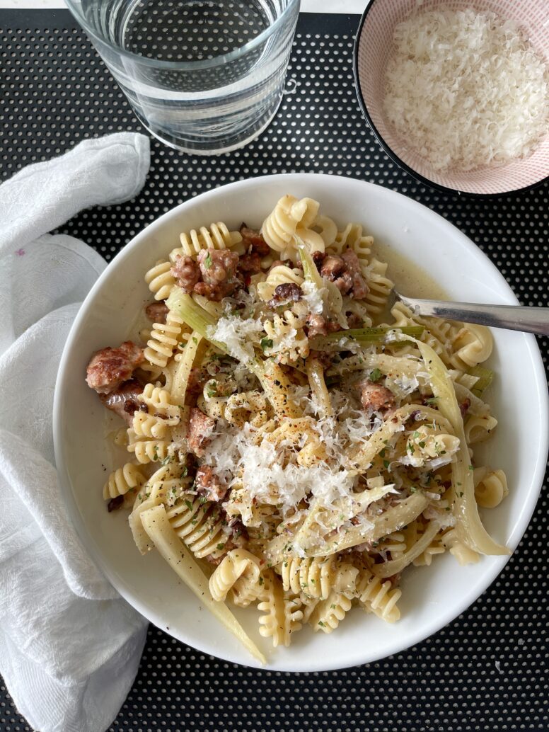 Pasta med fänkål och salsiccia